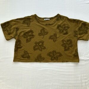 Zara‎ Collection Women's Medium Tee Shirt Olive Green Short Sleeve